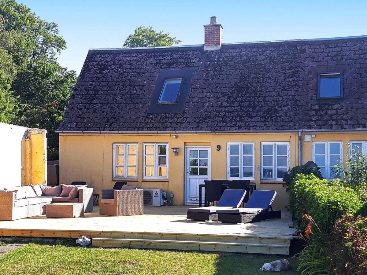 4 Person Holiday Home In Bandholm Exterior foto